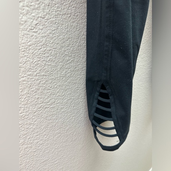 Zella Va-Va High Waist Capris - Picture 4 of 6